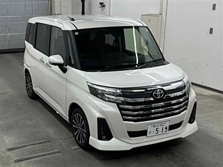 TOYOTA ROOMY 2025