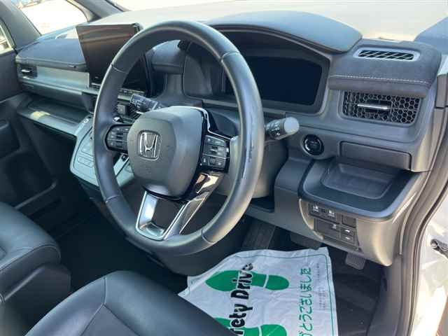HONDA STEP WAGON 2022