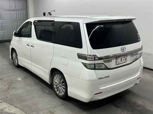 TOYOTA VELLFIRE 2012