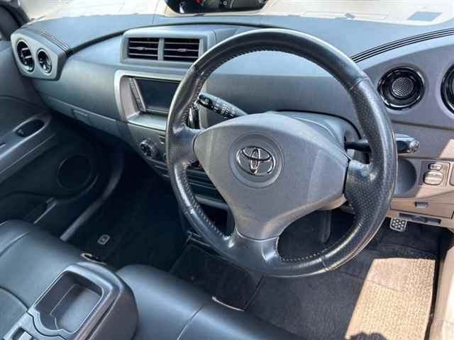 TOYOTA BB 2008
