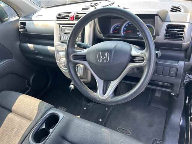 HONDA ZEST 2010