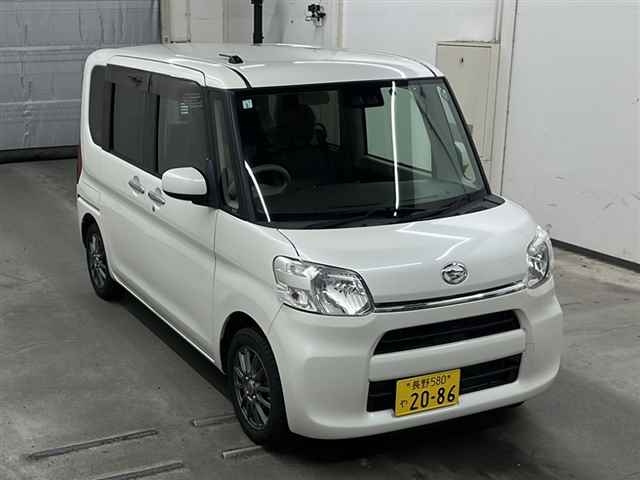 DAIHATSU TANTO 2017