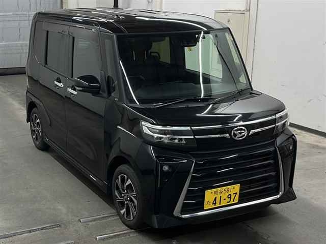 DAIHATSU TANTO 2023