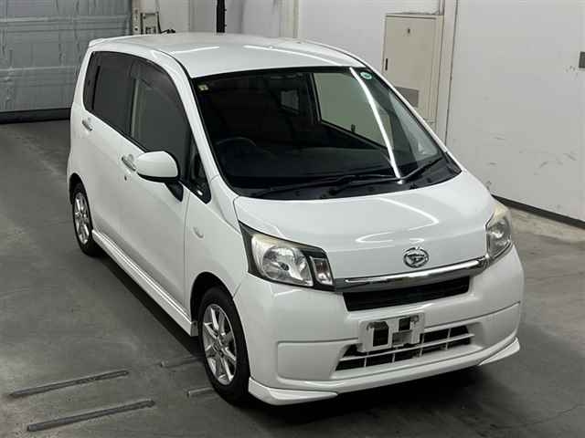 DAIHATSU MOVE 2014