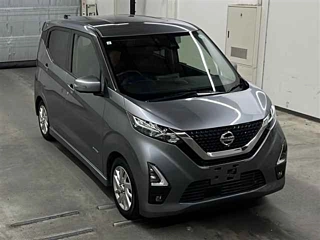 NISSAN DAYZ 2022