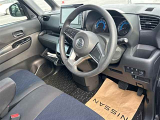 NISSAN ROOX 2022