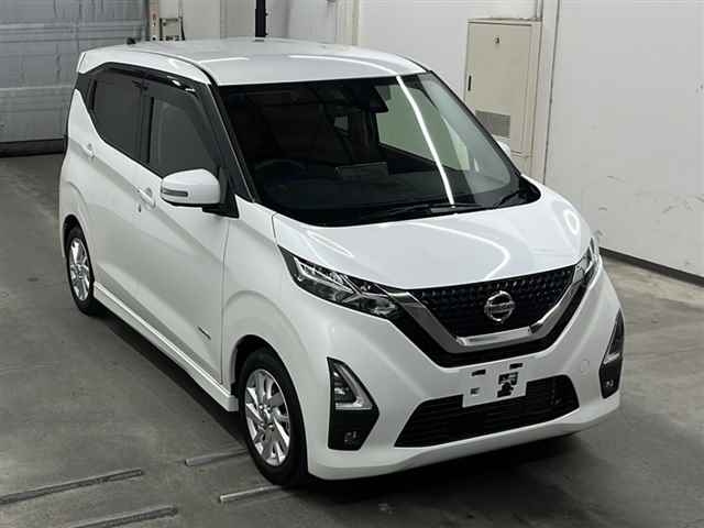 NISSAN DAYZ 2022