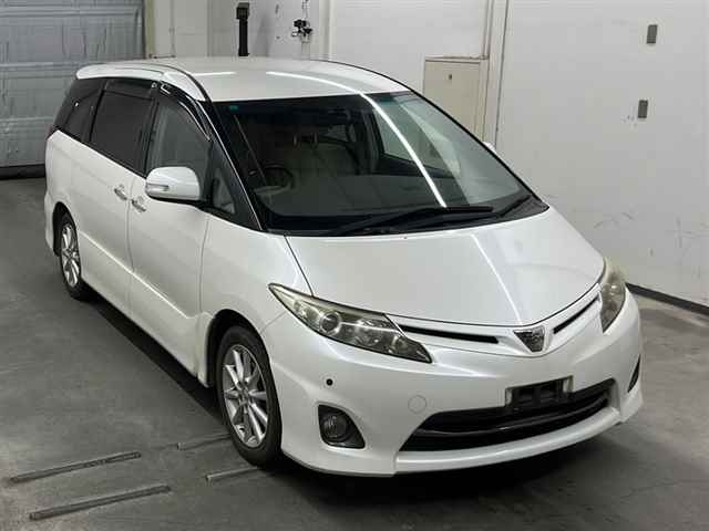 TOYOTA ESTIMA 2009