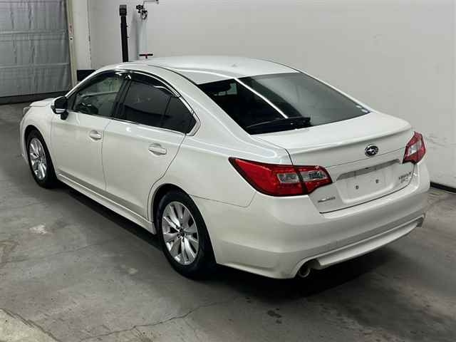 SUBARU LEGACY B4 2015