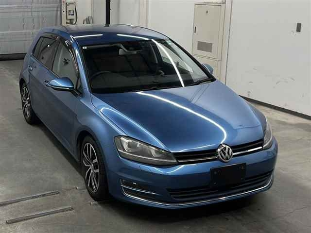 VOLKSWAGEN GOLF 2013