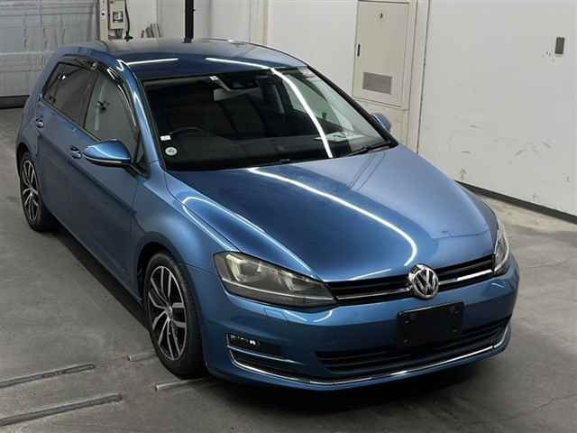 VOLKSWAGEN GOLF 2014