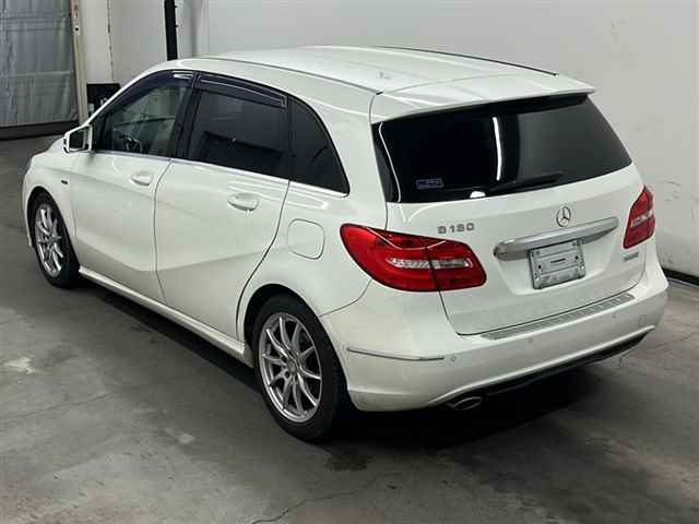 MERCEDES BENZ B CLASS 2012
