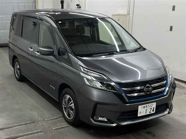 NISSAN SERENA 2019