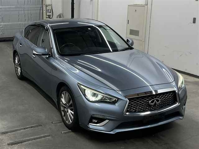 NISSAN SKYLINE 2018