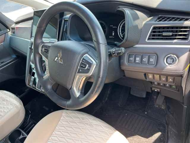 MITSUBISHI DELICA D5 2021