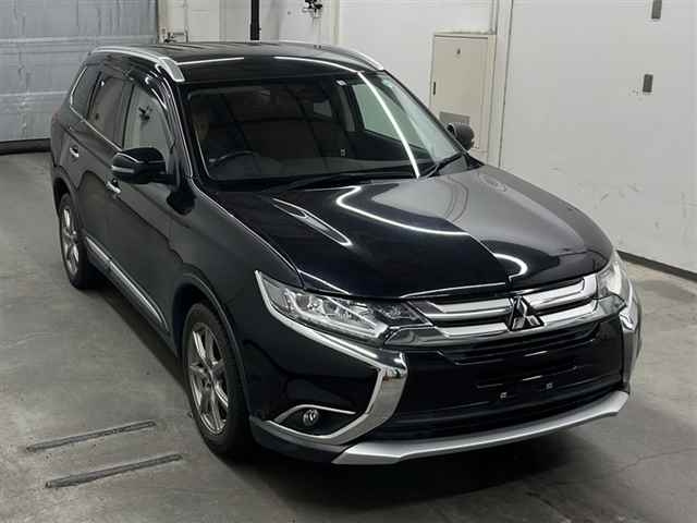 MITSUBISHI OUTLANDER 2016