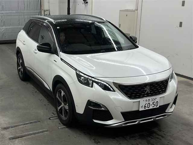 PEUGEOT 3008 2021
