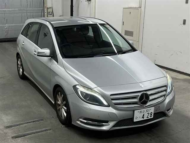 MERCEDES BENZ B CLASS 2014