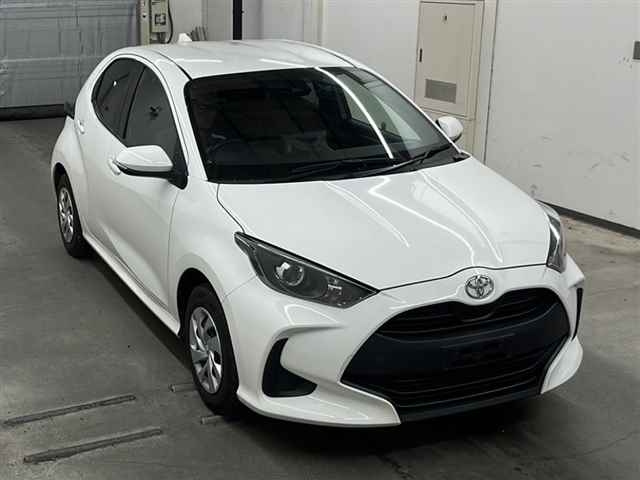 TOYOTA YARIS 2021