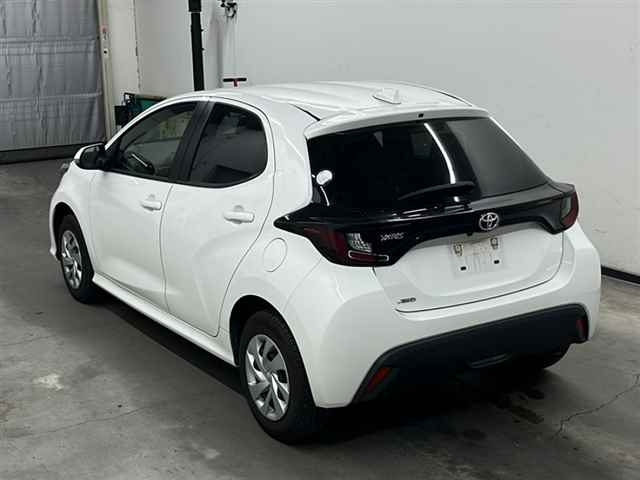 TOYOTA YARIS 2021