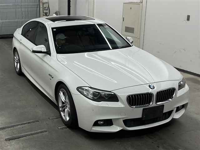 BMW 5 SERIES 2014