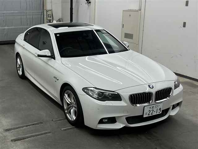 BMW 5 SERIES 2014
