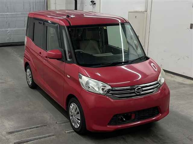 NISSAN DAYZ ROOX 2014