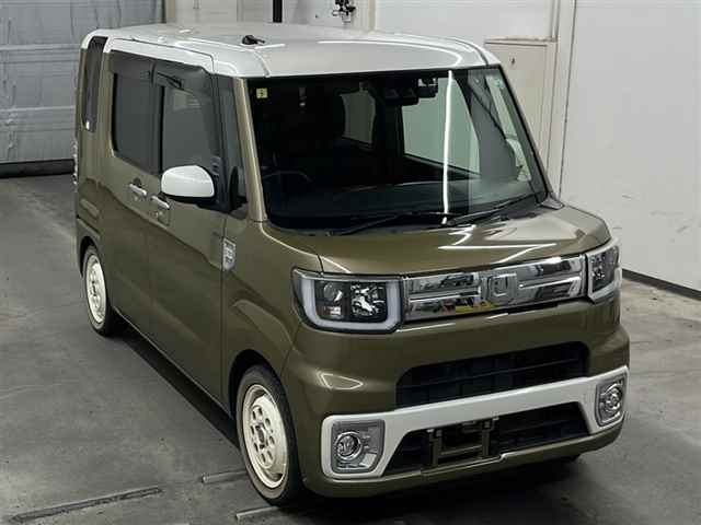 DAIHATSU WAKE 2018