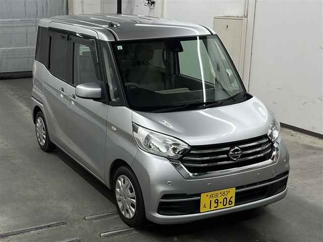 NISSAN DAYZ ROOX 2019
