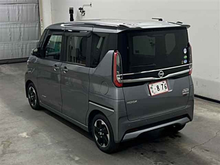 NISSAN ROOX 2021
