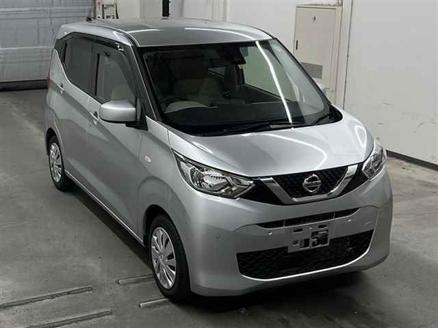 NISSAN DAYZ 2022