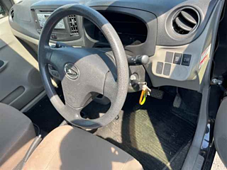 DAIHATSU MIRA E S 2012