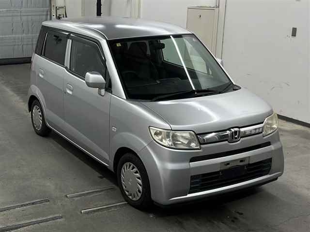 HONDA ZEST 2009