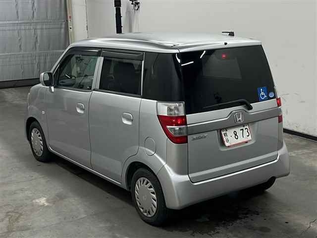 HONDA ZEST 2009
