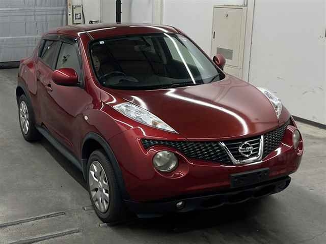 NISSAN JUKE 2012