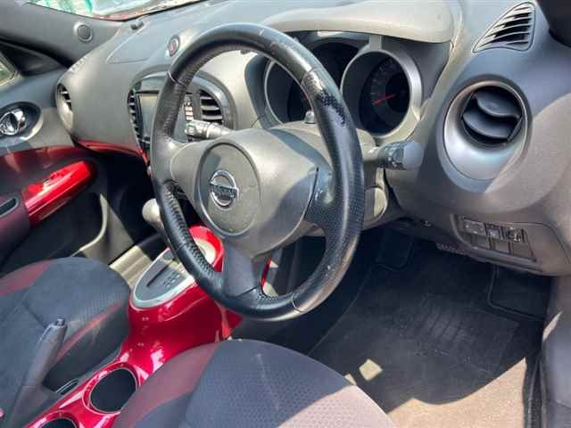 NISSAN JUKE 2012