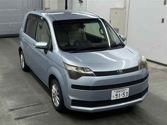TOYOTA SPADE 2012