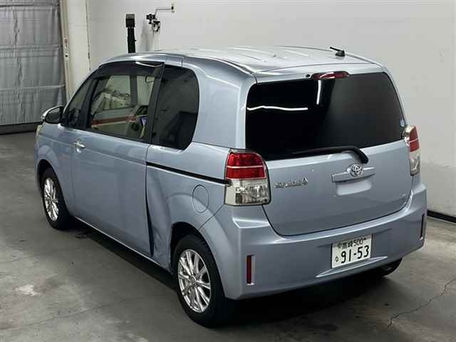 TOYOTA SPADE 2012