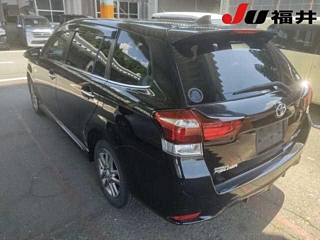 TOYOTA COROLLA FIELDER 2015