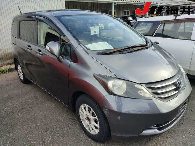 HONDA FREED 2010