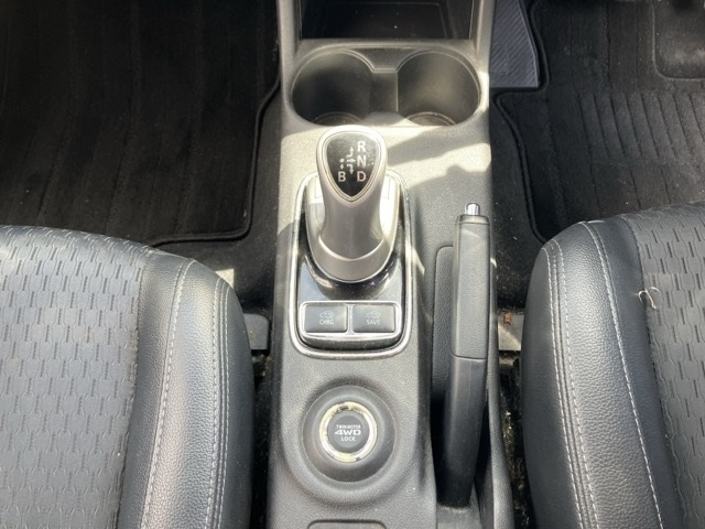 MITSUBISHI OUTLANDER PHEV 2013