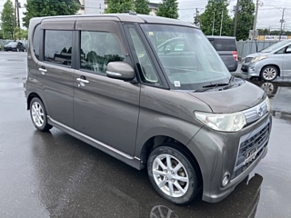 DAIHATSU TANTO 2012