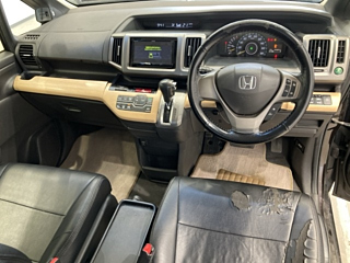 HONDA STEP WAGON 2012