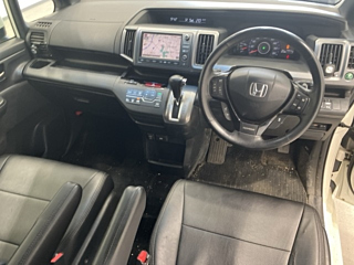 HONDA STEP WAGON 2010