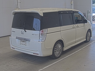 HONDA STEP WAGON 2010