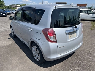 TOYOTA RACTIS 2010