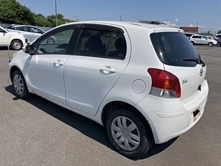 TOYOTA VITZ 2009