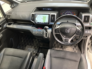 HONDA STEP WAGON 2013