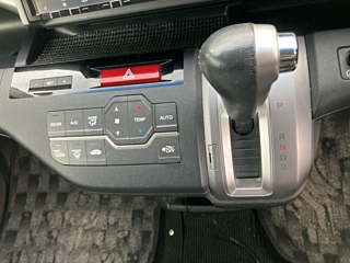 HONDA STEP WAGON 2013