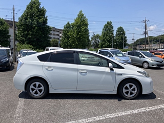 TOYOTA PRIUS 2012